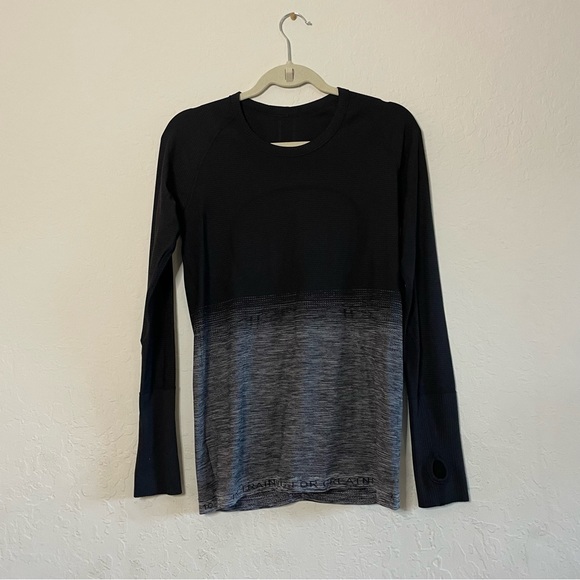 lululemon athletica Tops - Lululemon Long Sleeves Training Top with Thumb Holes
